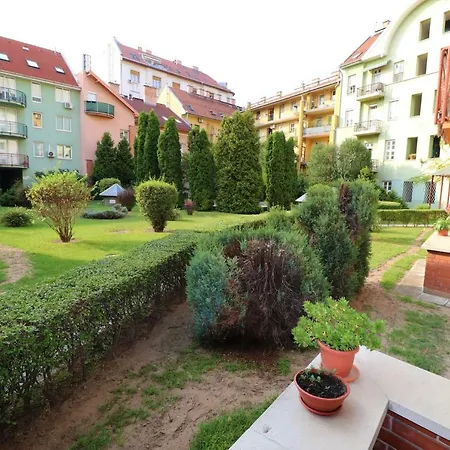 Apartment Bplodge Tompa